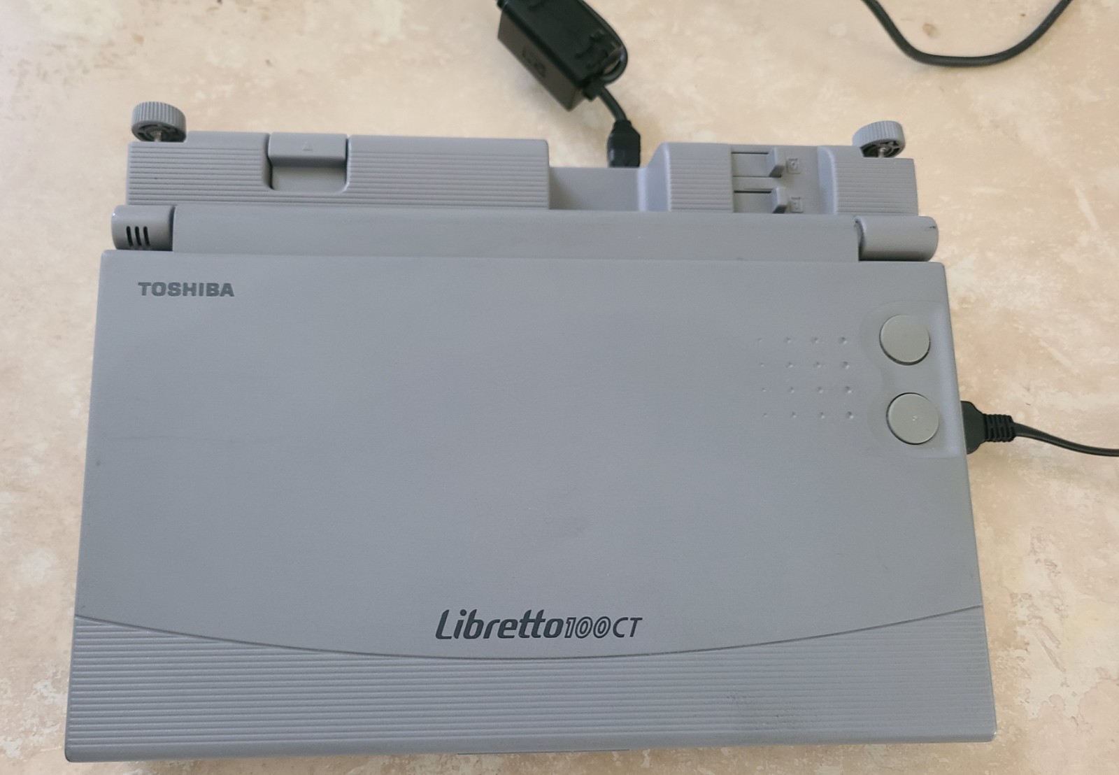 Toshiba Libretto 100CT Win 95 + PCMCIA Modem + Diskette Drive + Case ~ NICE!