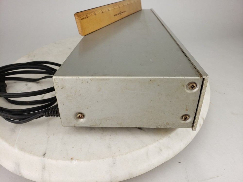 Vintage Yamaha Model DT-2 Audio Timer Silver