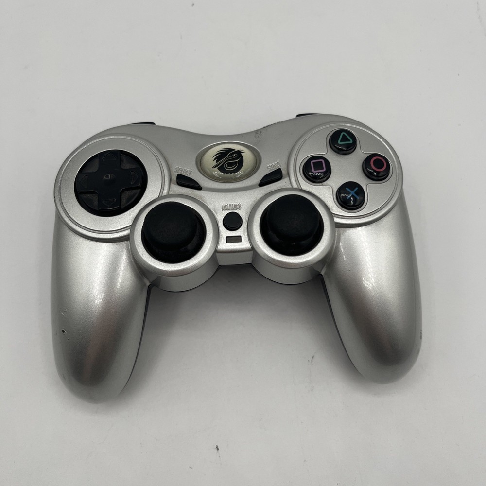 Pelican Predator Wireless  Controller for PlayStation No Reciever Untested