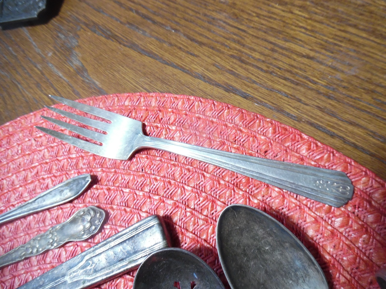 Misc Bulk Lot Of 25 Unmatching Silverware Silverplate/Other Arts and Crafts