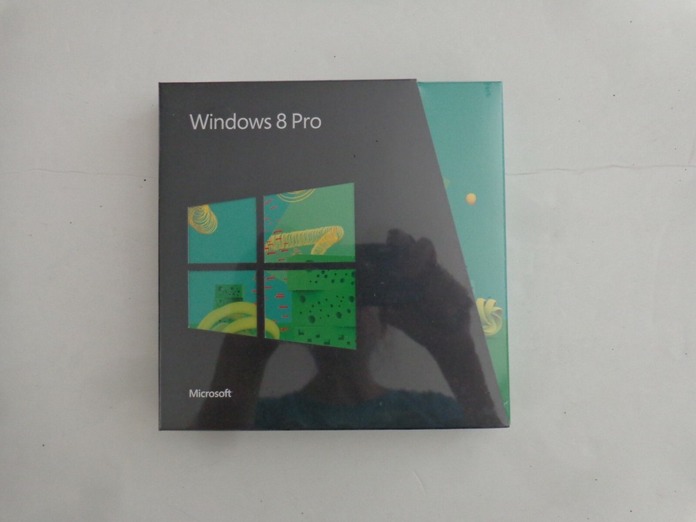 MICROSOFT WINDOWS 8 PRO FULL/ UPGRADE VERSION 64/32 (UNOPENED FACTORY SEALED)