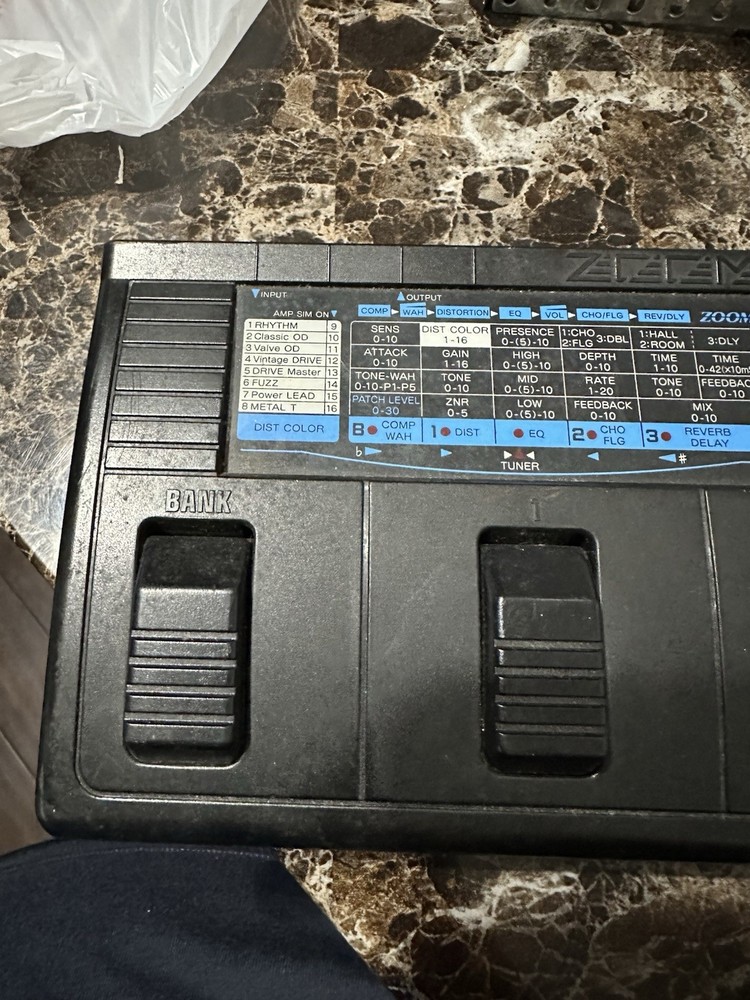 ZOOM: Multi Effect Guitar Pedal 1010 Advanced Guitar Effects Processor untested