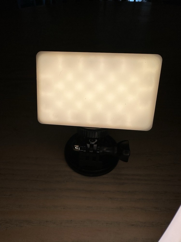 Lume Cube LC-PANELMINI1 5W Bicolor Panel Mini LED - USB C Mini Light Panel