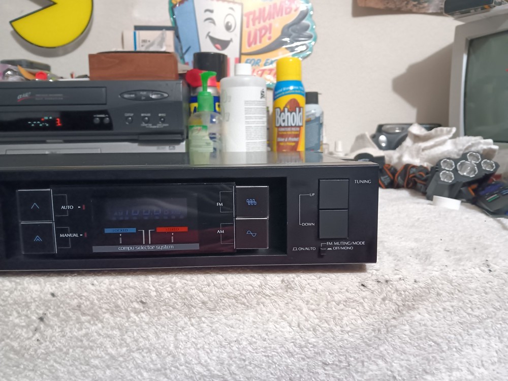 Sansui T-1110 Stereo Tuner