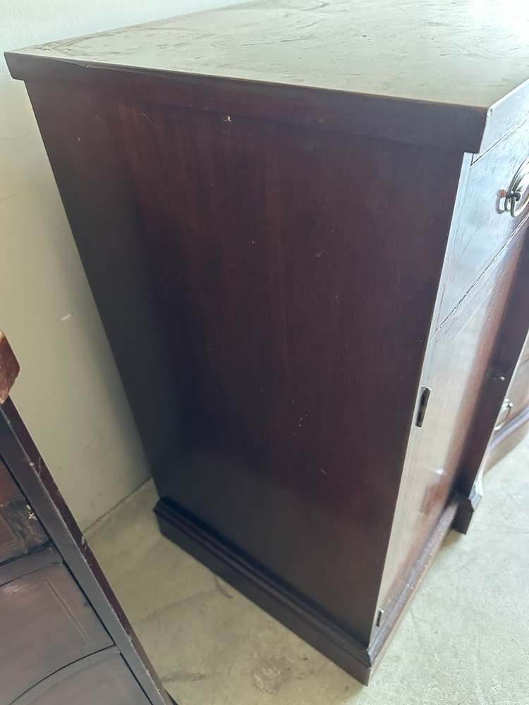 Drexel Mahogany Server Buffet Sideboard Credenza Bathroom Vanity