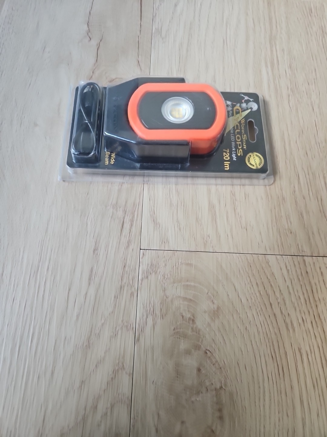 MAXXEON MXN00813 CYCLOPS, Rechargeable Work Light, Orange, Lights