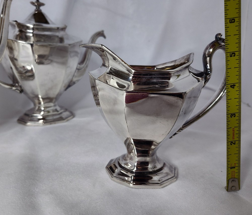 Reed & Barton 5-Piece Coffee Tea Service (Taunton, Massachusetts)