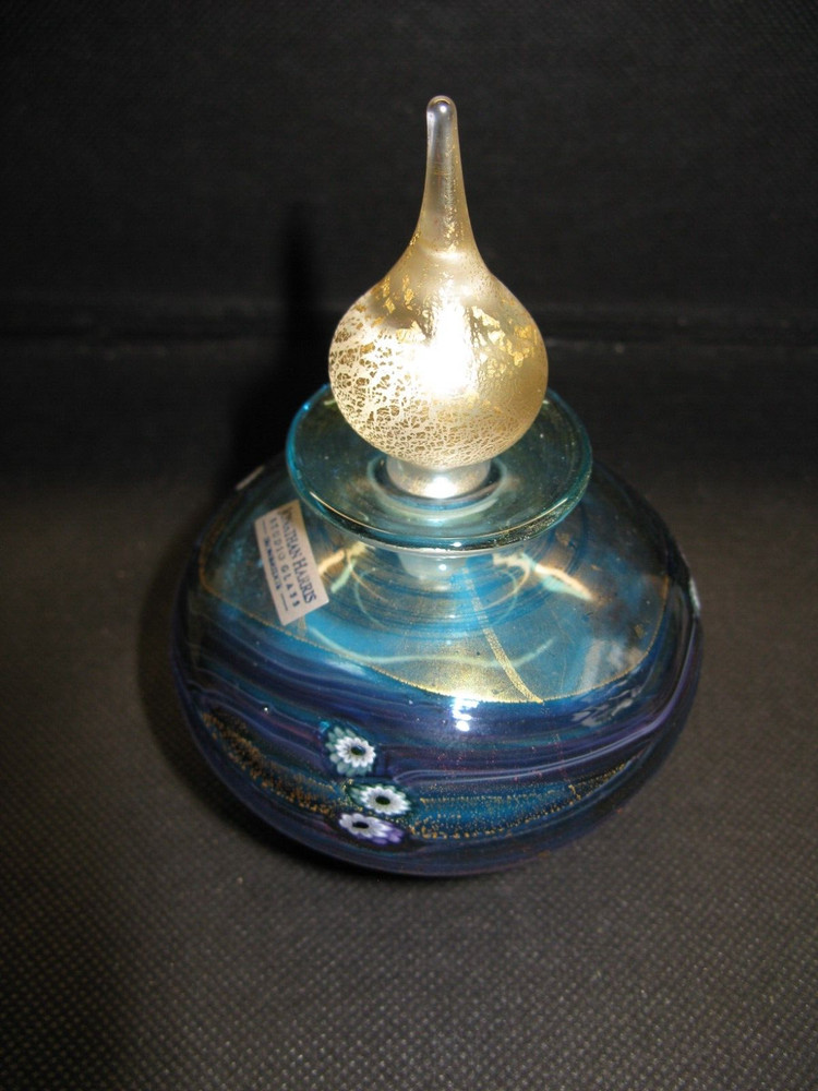 JONATHAN HARRIS IRONBRIDGE STUDIO GLASS PURFUME BOTTLE - SIGNED & DATED ON BASE