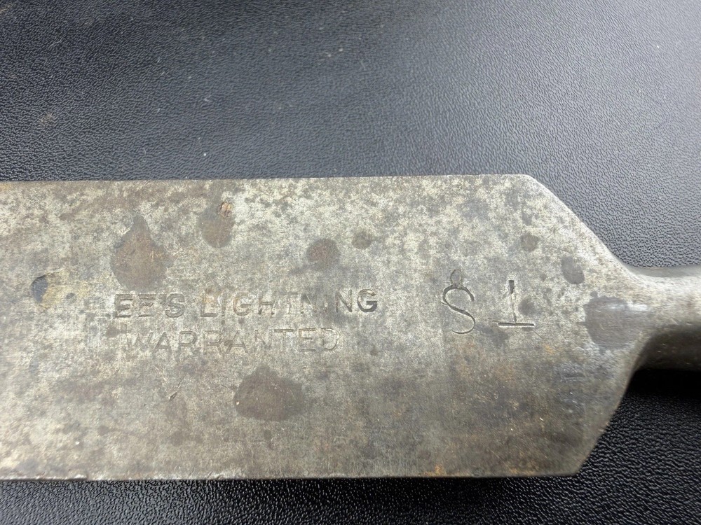 Lees Lee’s Lightning Metal Chisel Tool