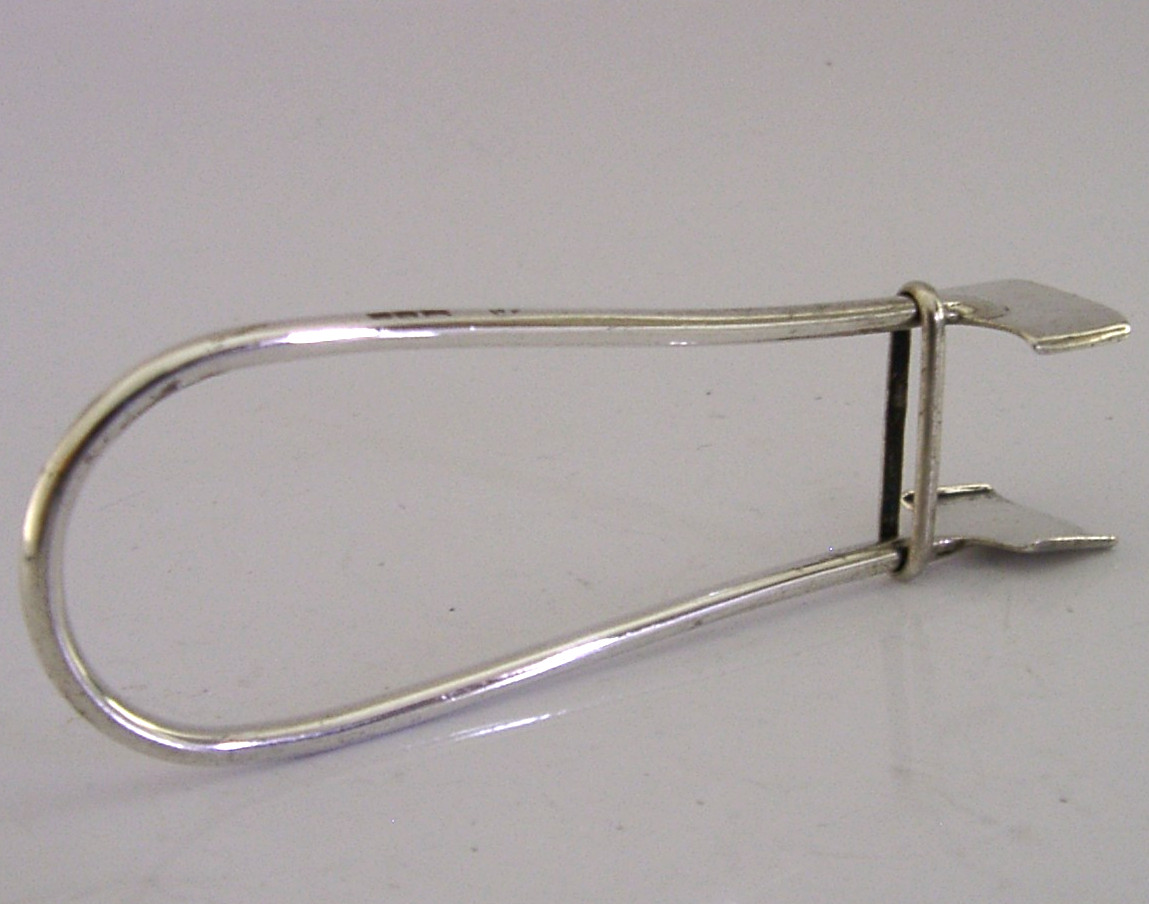 UNUSUAL STERLING SILVER SEALING WAX HOLDING TONGS 1900 ANTIQUE DESK ITEM