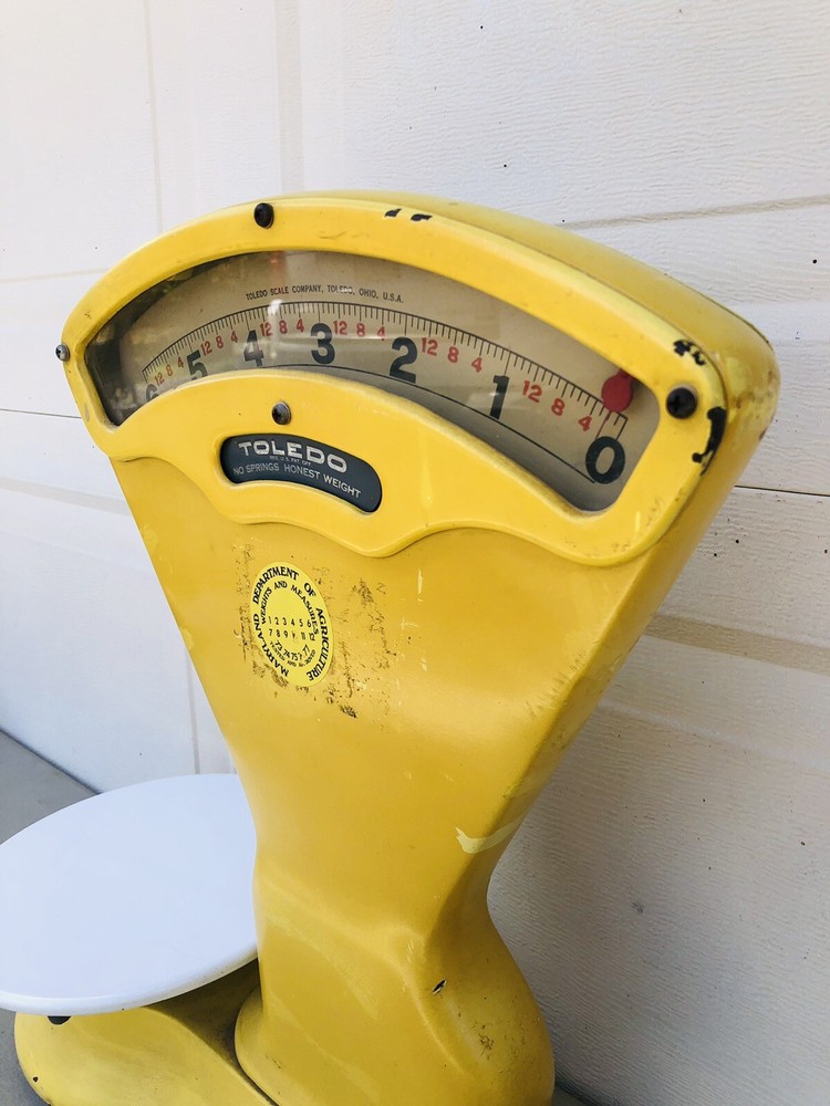 ANTIQUE TOLEDO CANDY SCALE Model 407 Yellow