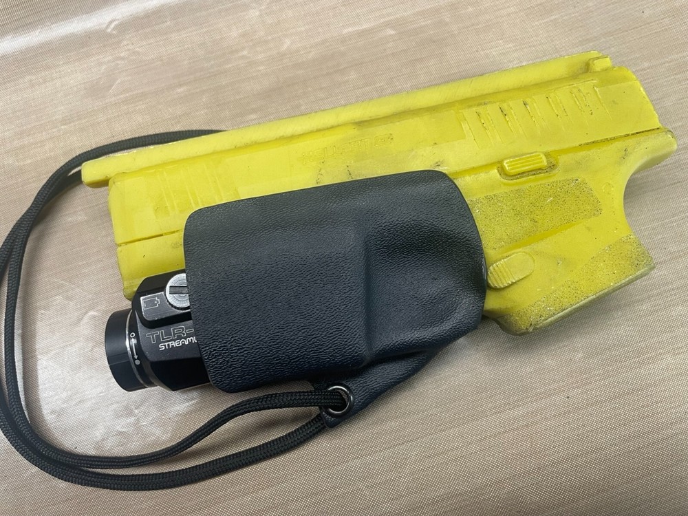 Kydex Trigger Guard for Hellcat Pro with Rail Mounted Light