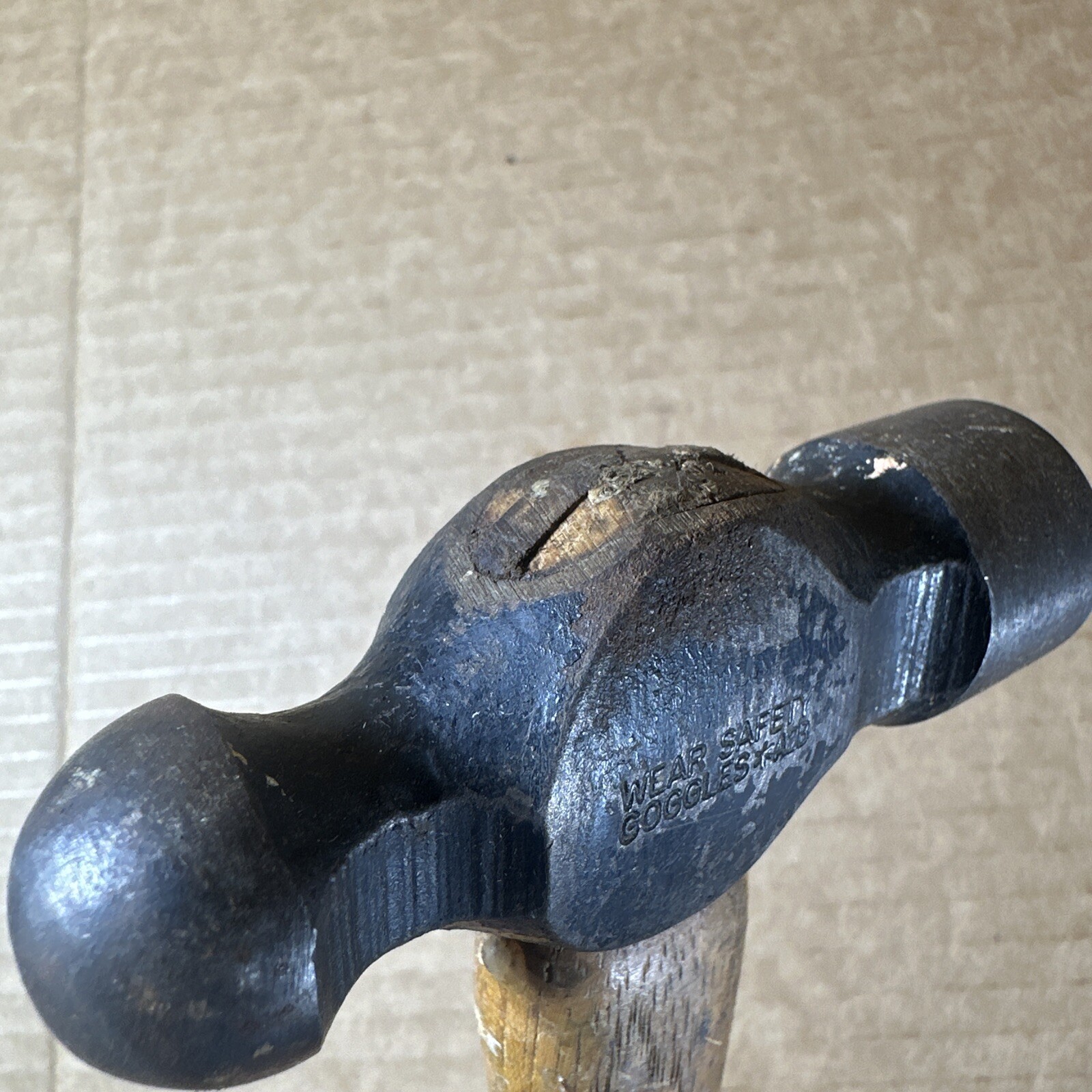 Vintage Vaughan S2012 12 Oz. Machinist Ball Peen Hammer Wood Handle Made In USA