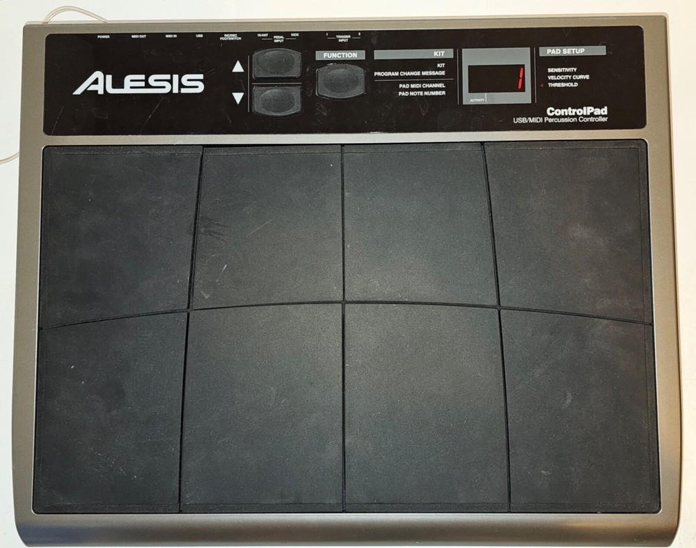 ALESIS ControlPad USB/MIDI Percussion Controller Pad for MIDI & DAW plugins