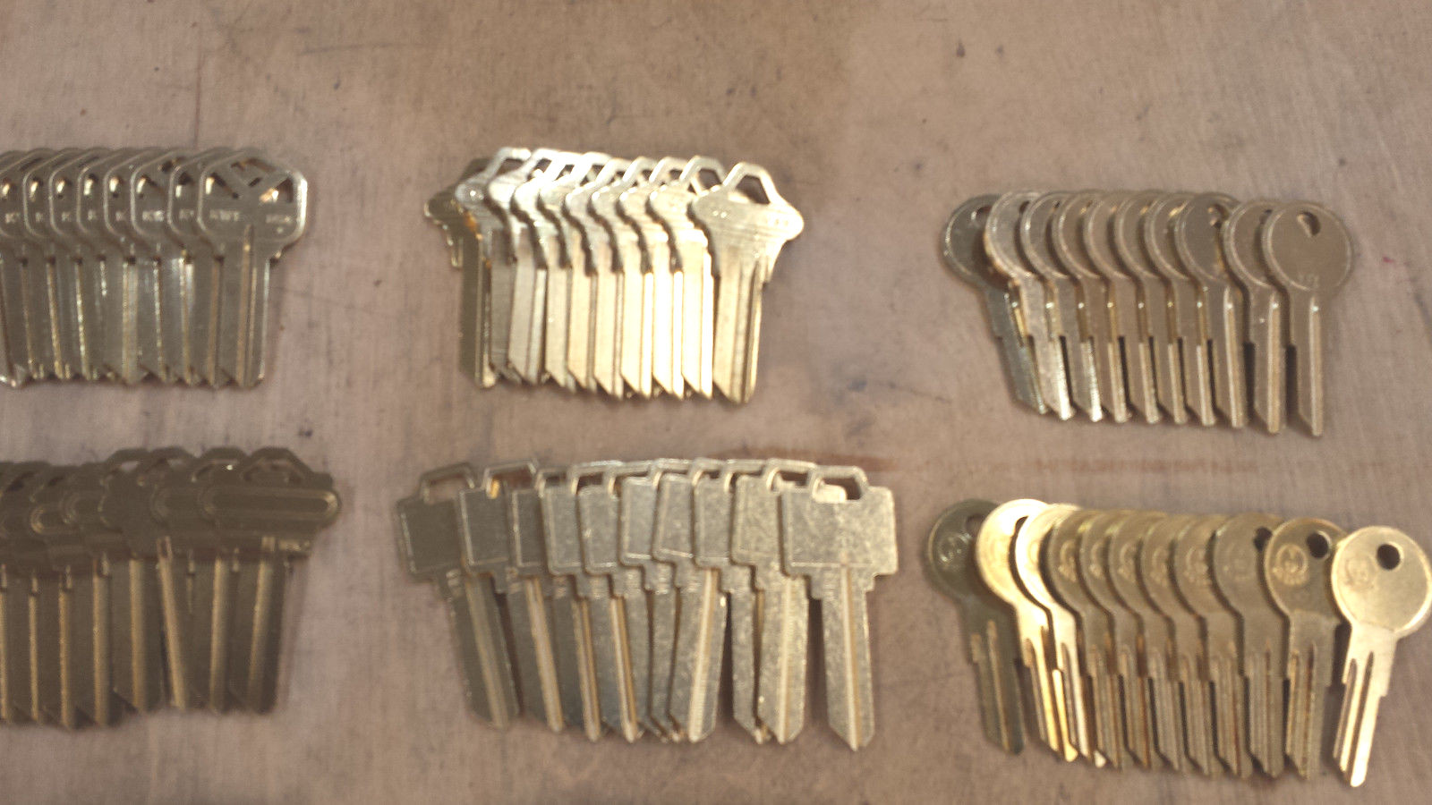 Locksmith-120-Key-Blank-Starter set-Variety Pack-10 each of 12 common blanks-Lot