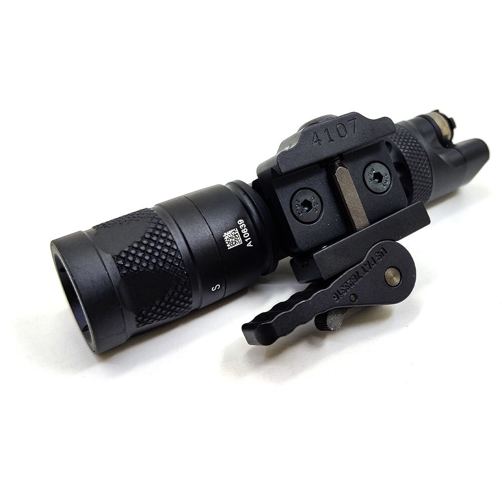 M323V Tactical Light Multi-function Constant &Strobe Hunting Light with QD Mount