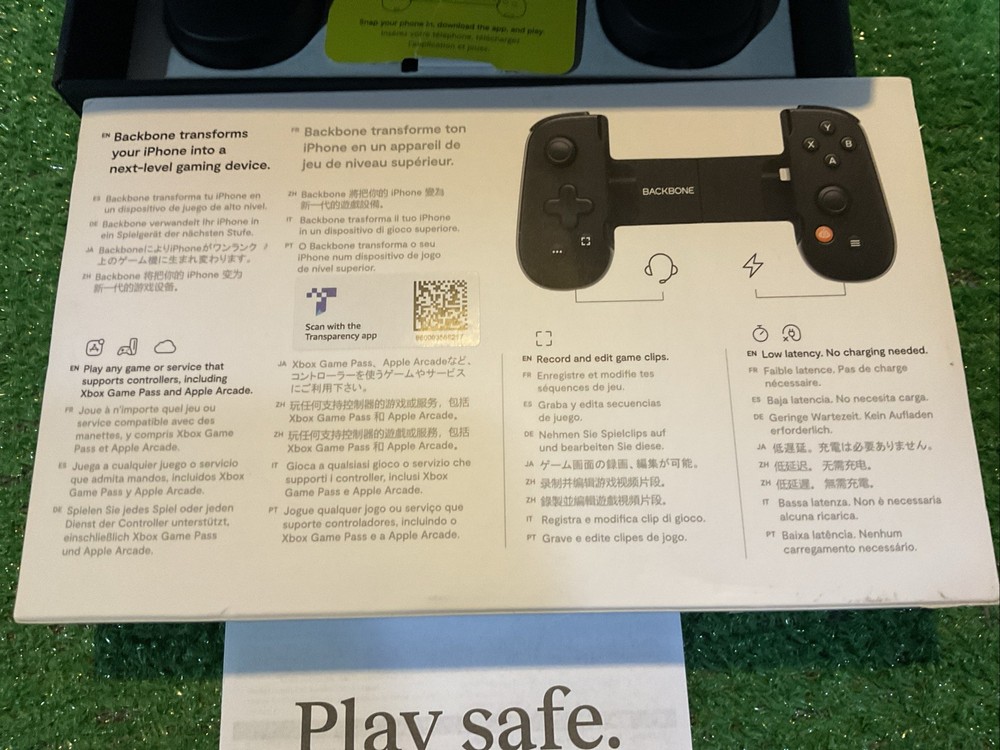 Backbone One Mobile Gaming Controller For iPhone Excellent Condition Plays Well