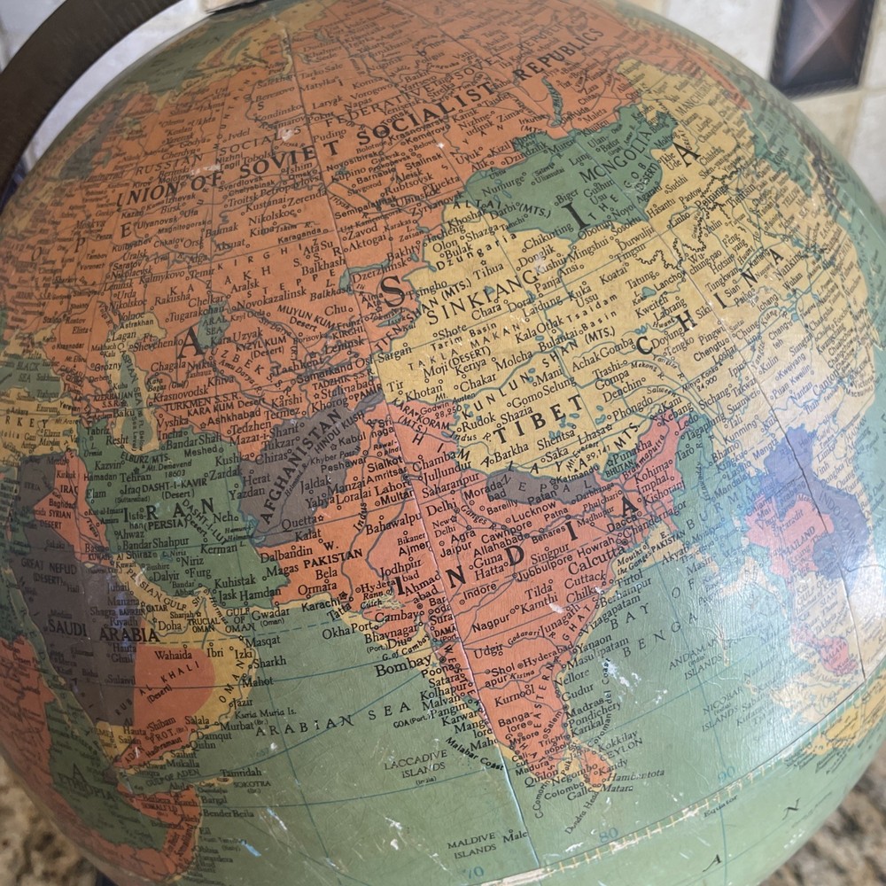 Vintage REPLOGLE 12 inch reference globe Made in USA year unknown