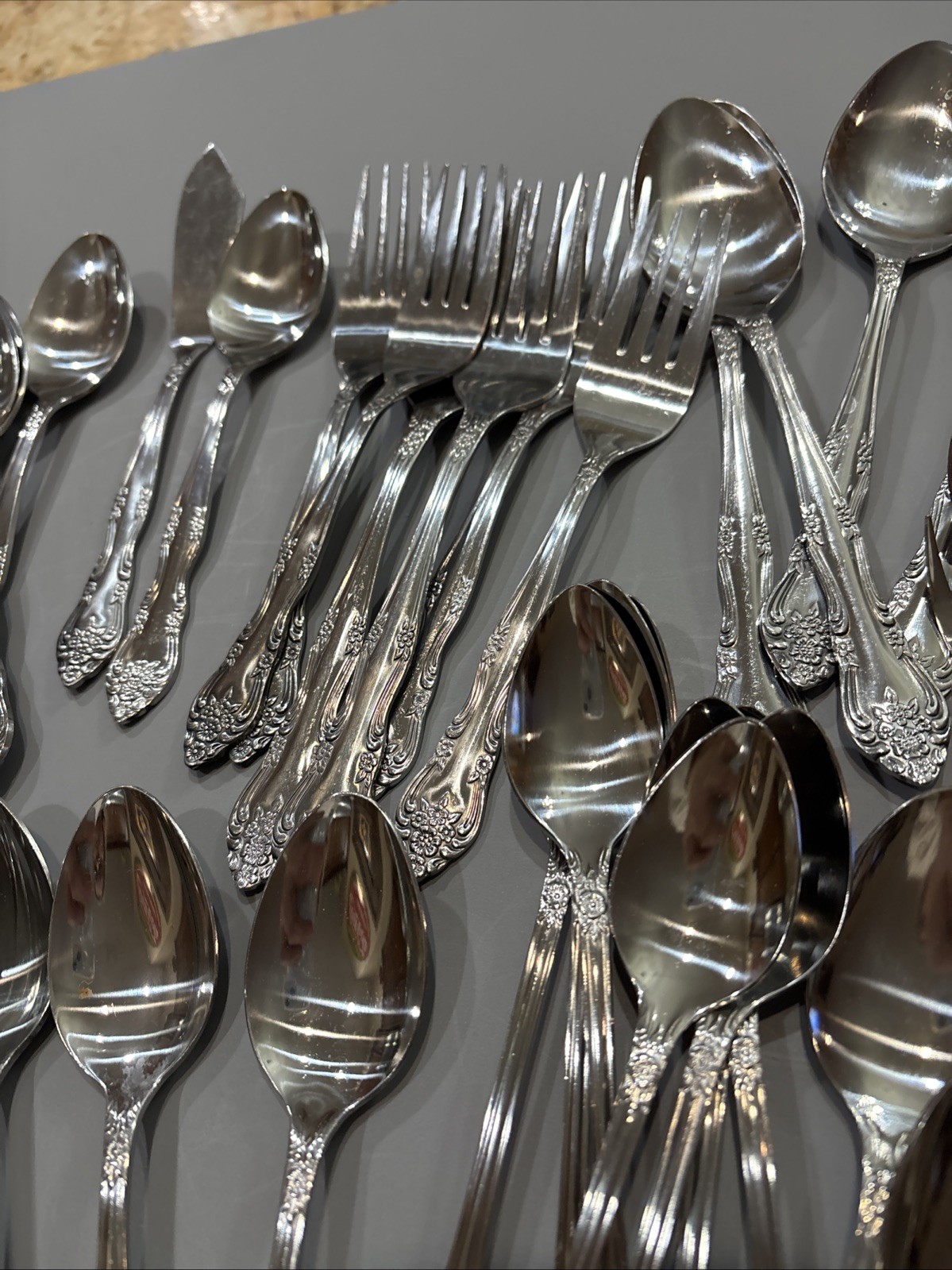 64 pcs - Rogers Co Dream Rose Rose Bud Knife Fork Spoon Iced Oyster Serving