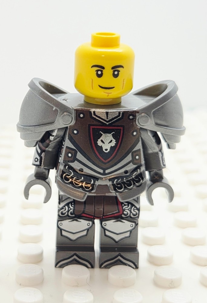 Custom Compatible Castle Wolfpack Knight NEW Not Genuine