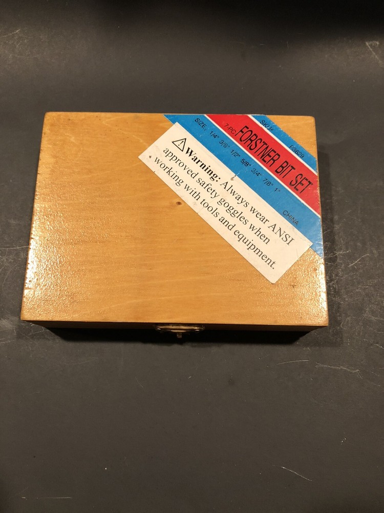 7 Piece Forstner Drill Bits set. (1/4"-1")