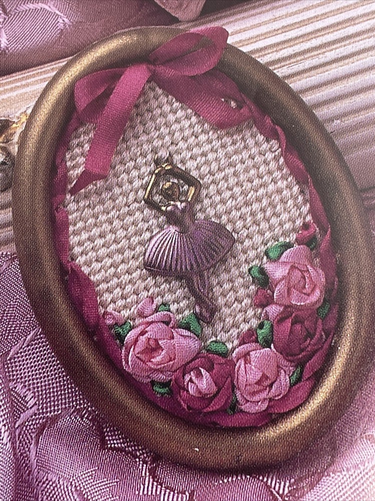 Annie's Attic Angles Watching Me Plastic Canvas Pattern