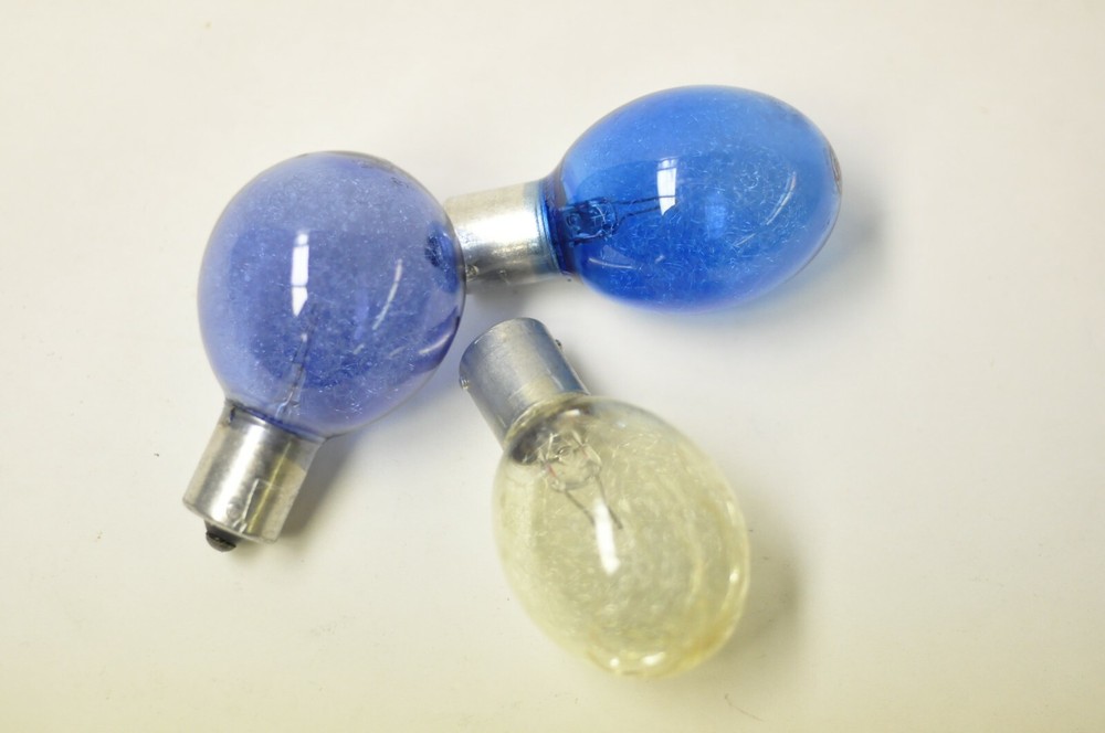 Telesar 2 1/2" long stem flashbulb adapter. New old stock.