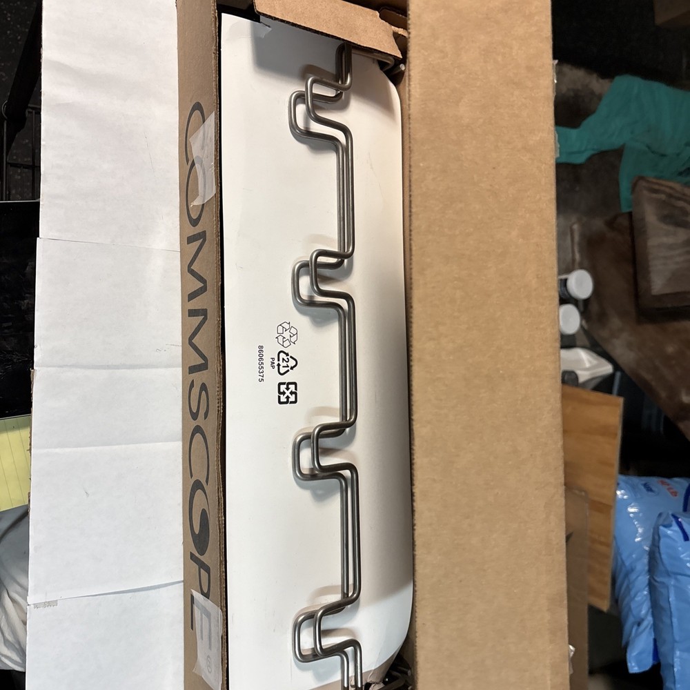 Commscope 48-Port Discrete Distribution Patch Panel 2 RU CPP-UDDM-M-2U-48 M-jack