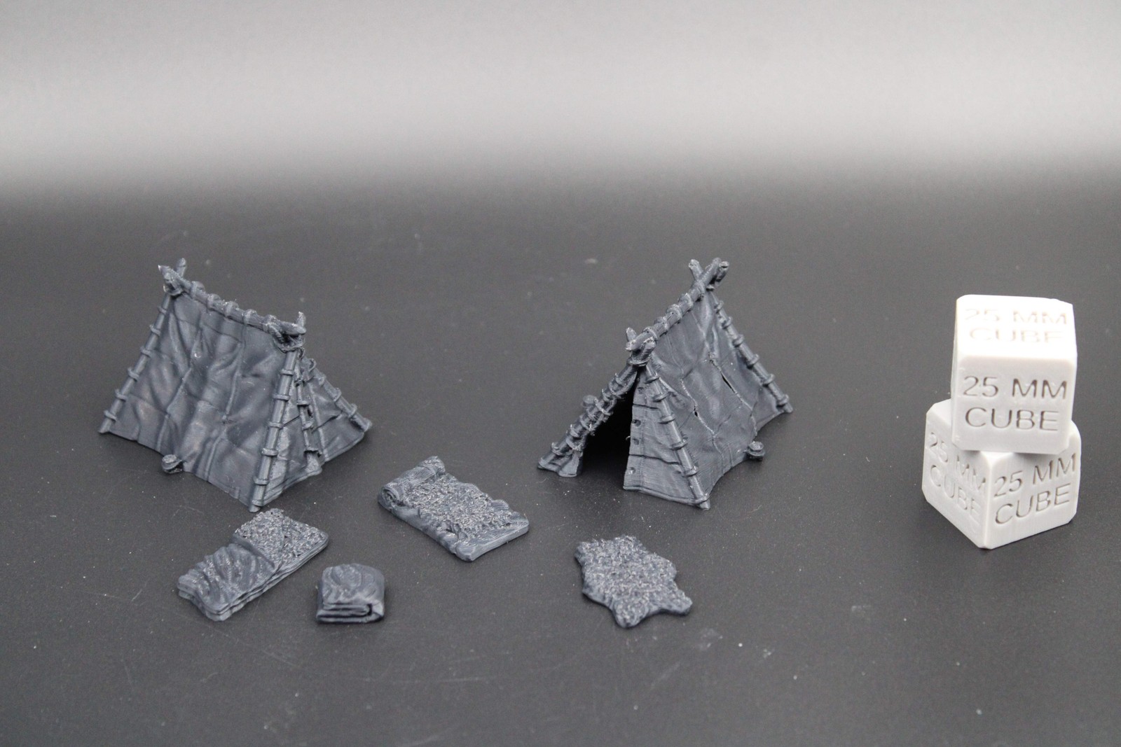 Tabletop Terrain Bandit Hunter Fur Pelt Camp Tent Set Dnd RPG wargame skirmish 2