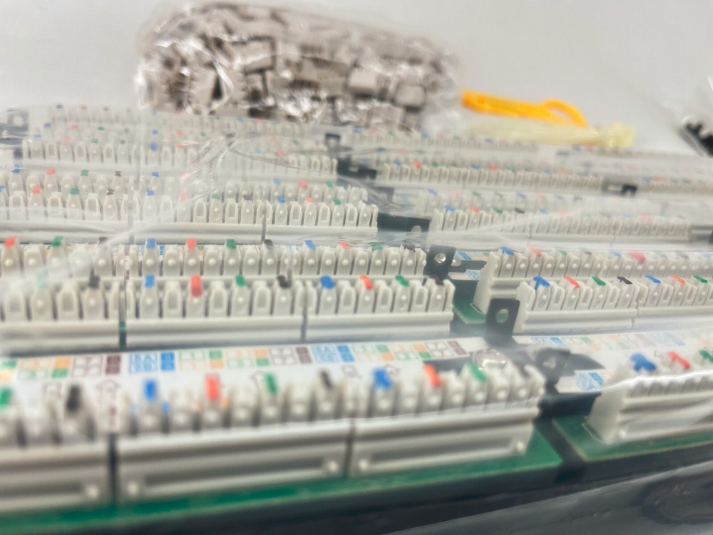 Patch Panel UTP 96 Port Ethernet Network CAT5e RJ45 110 - Removable Jack Modules