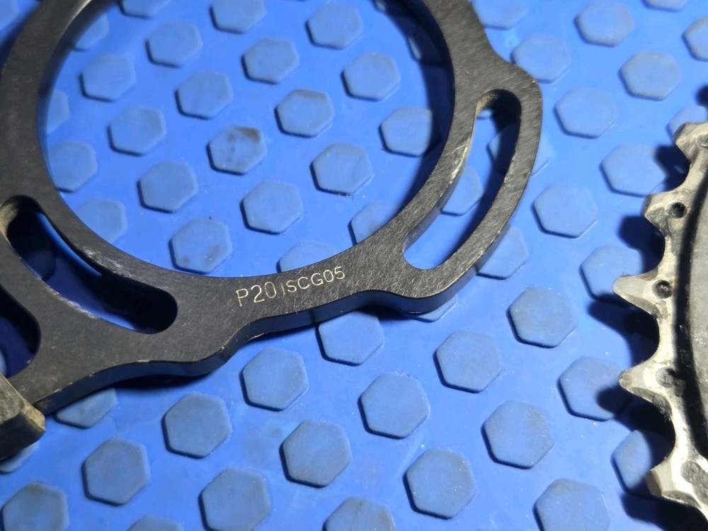 Gamut ISCG 05 32t Chainguide + 32t Chainring