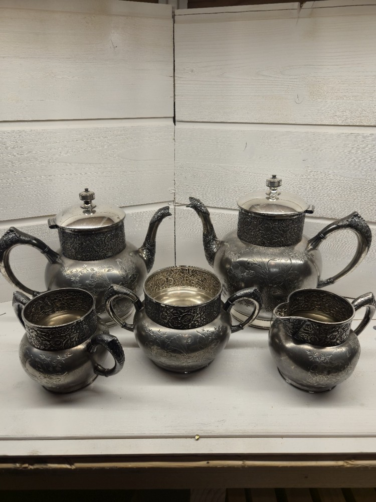 Antique E. G. Webster & Son #85. 5 Piece QUADRUPLE PLATE Tea Set. Floral Pattern