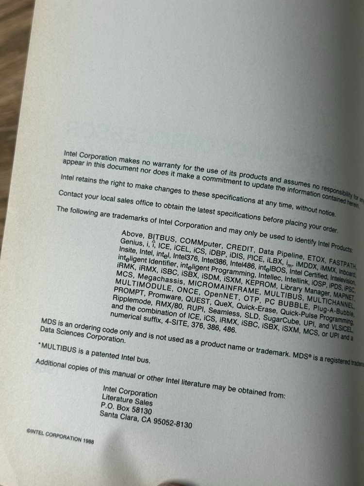 Vintage Intel 386 Microprocessor Hardware Reference Manual 1988 200 pgs