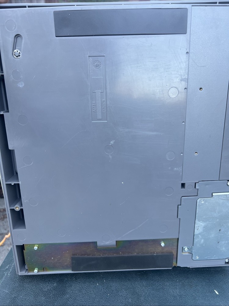 GE Mac 5000 Powers On Sold As Is