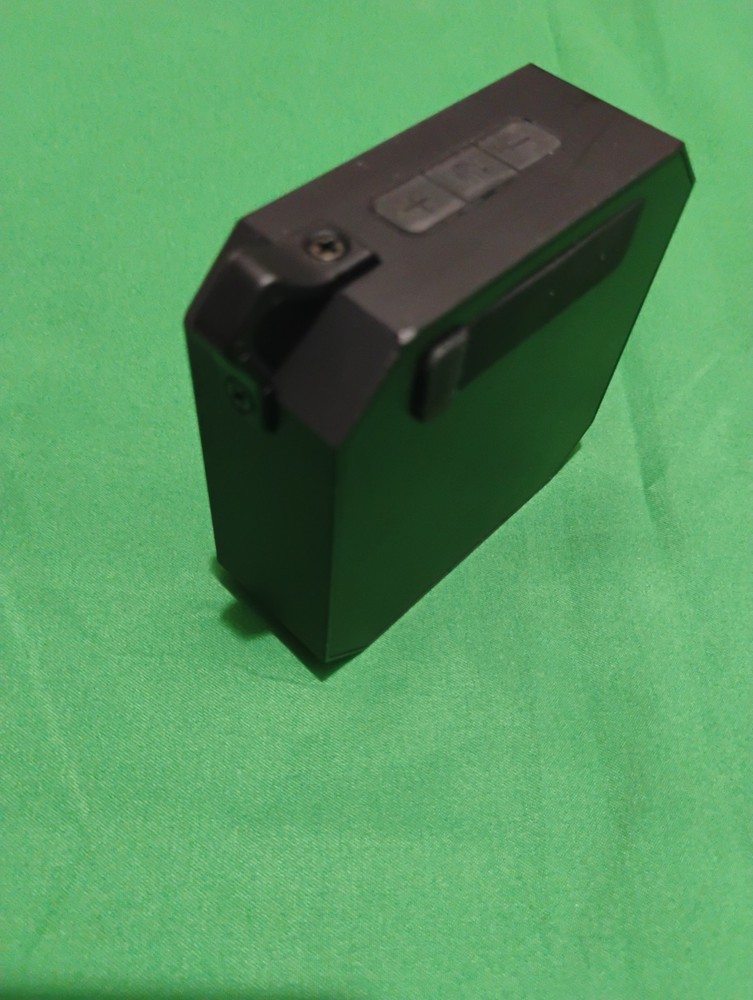 White Owl Bluetooth Speaker