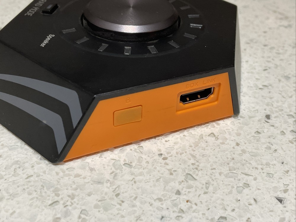 ASUS STRIX RAID PRO Sound card Remote Only, Please Read Ad Description.