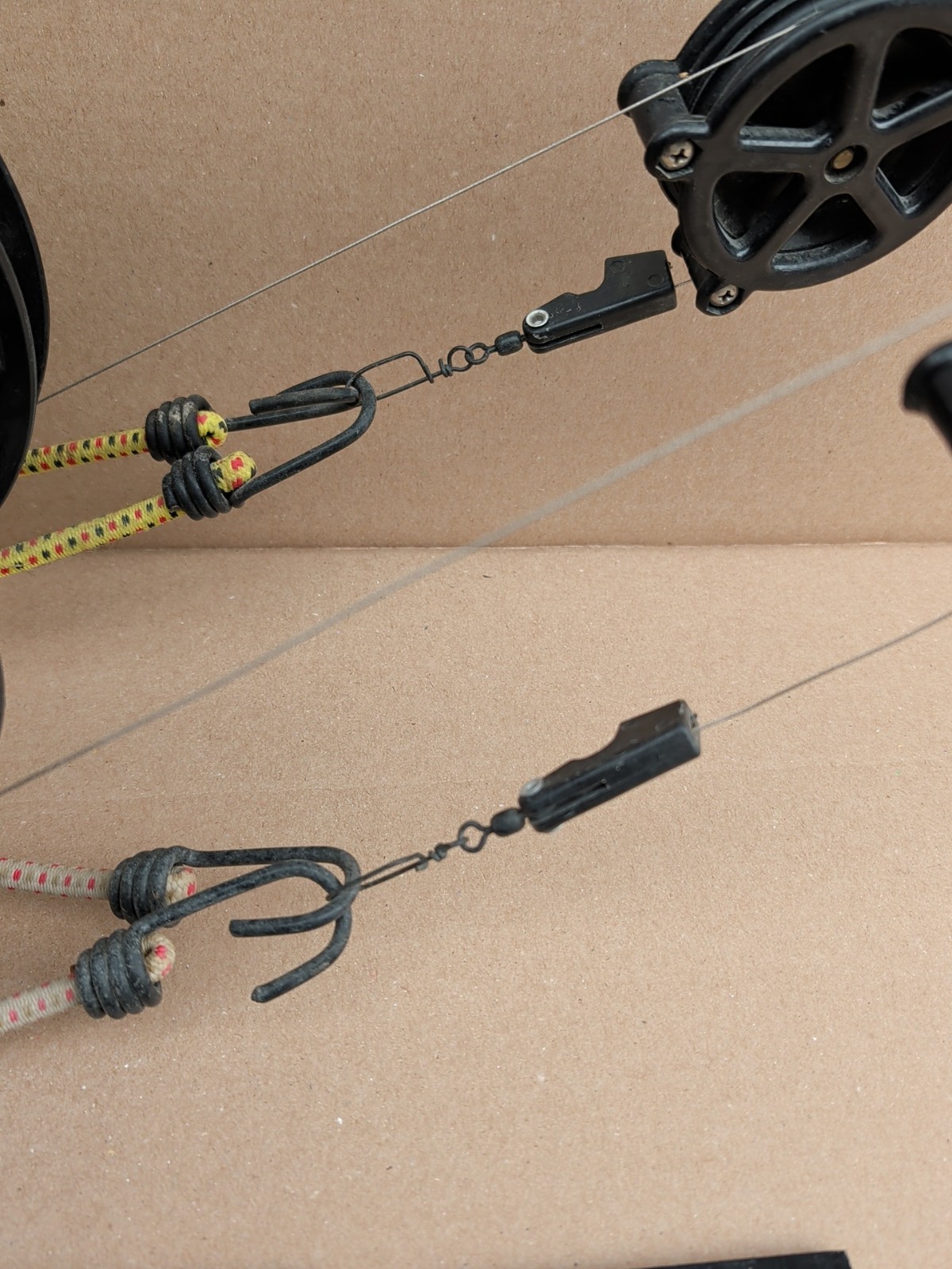 2 Big Jon Manualy Operated Downriggers, W/ Base, Counter and Steel Line