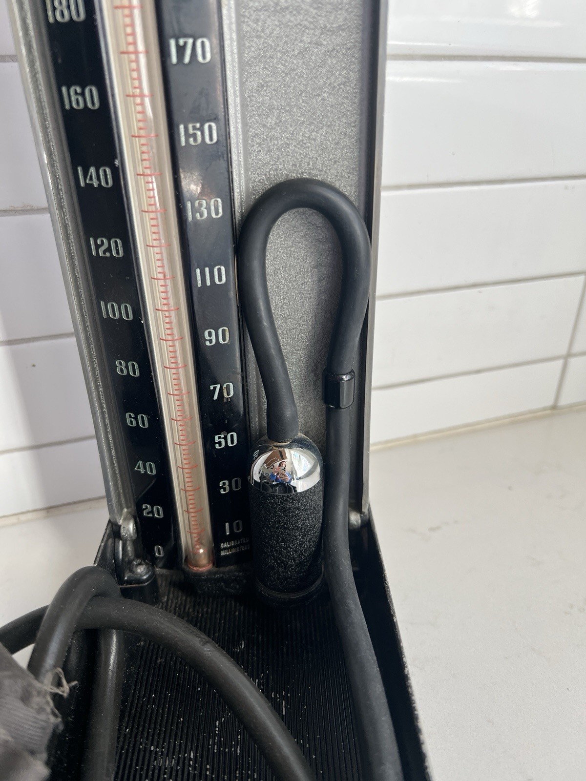 VTG Baumanometer Kompak Model 1935-1960 Blood Pressure Machine & Box