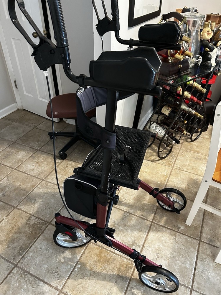 elenker upright walker With Storage