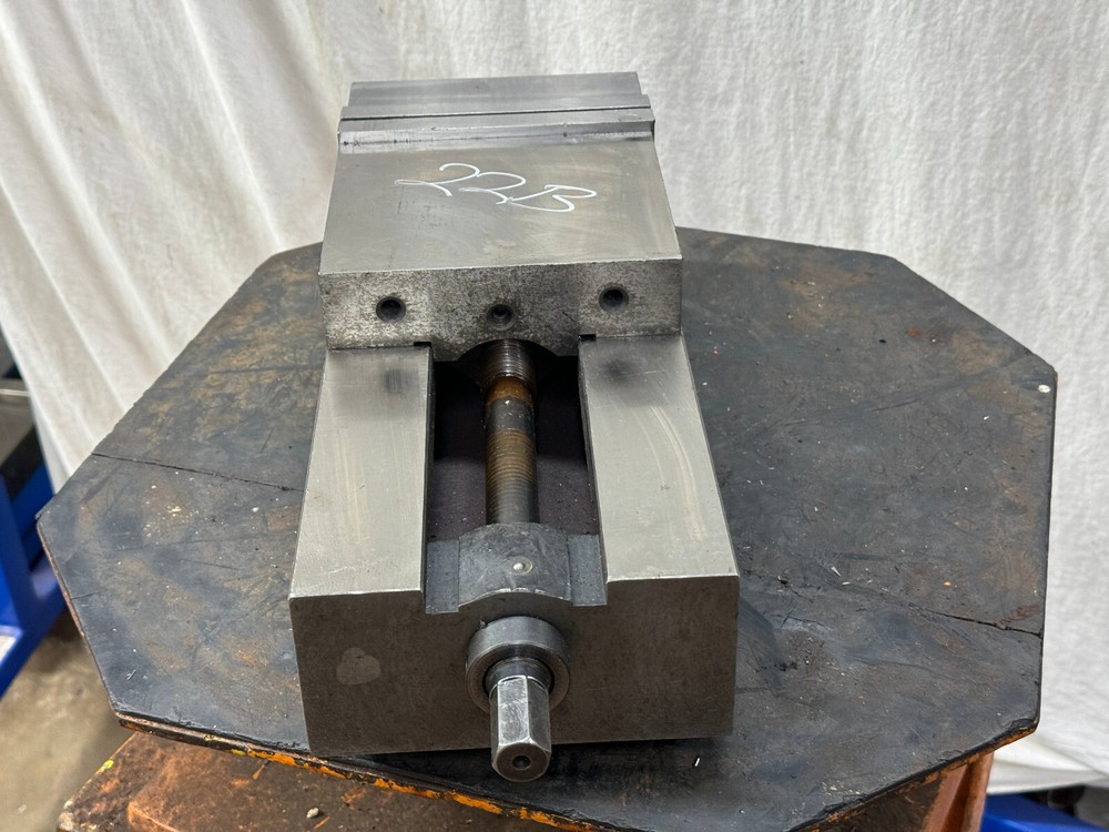 Chick 6" ANGLOCK Precision Machinist Machine Milling Vise 22B