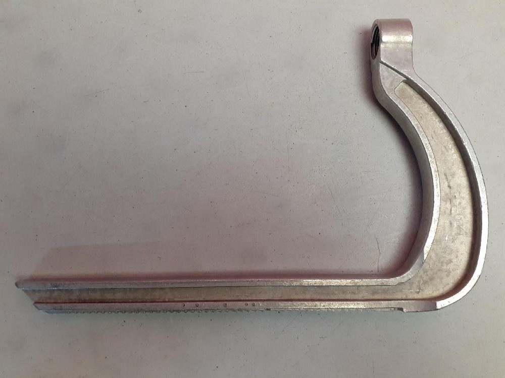 Integra Mayfield Infinity Cranial Fixation Skull Clamp A-1114 Table Attachment