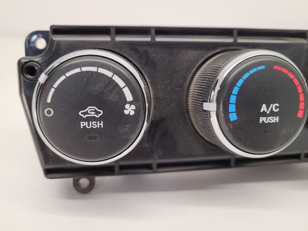 A/C Selector Switch fits 2013 Jeep Wrangler w/o automatic temperature cont
