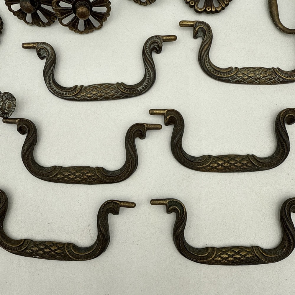 Vintage Draw pulls and knobs