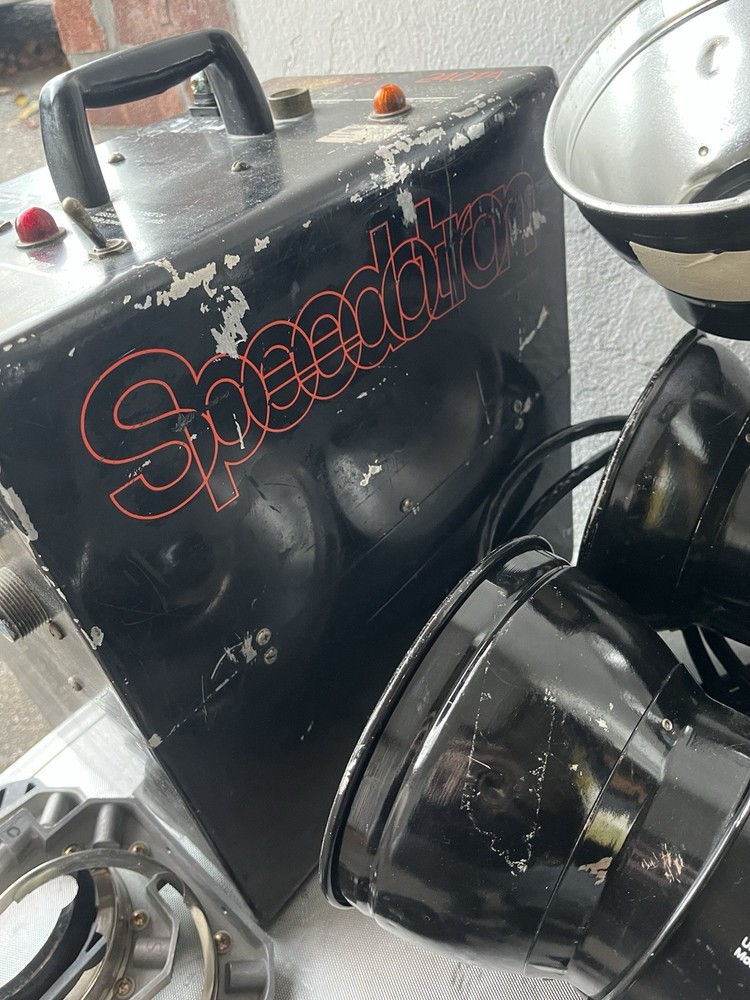Speedotron 2401A black line - Missing Cord Working Condition