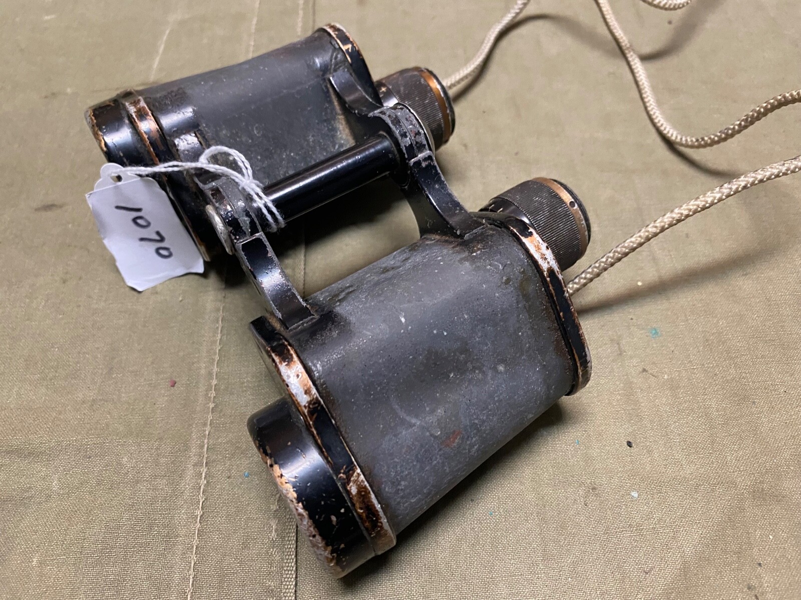 ORIGINAL WWII GERMAN ARMY 6X30 BINOCULARS