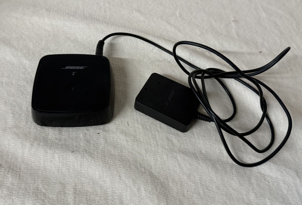 Bose SoundTouch Wireless Link Adapter Model #422921 Bluetooth WiFi Connectivity.