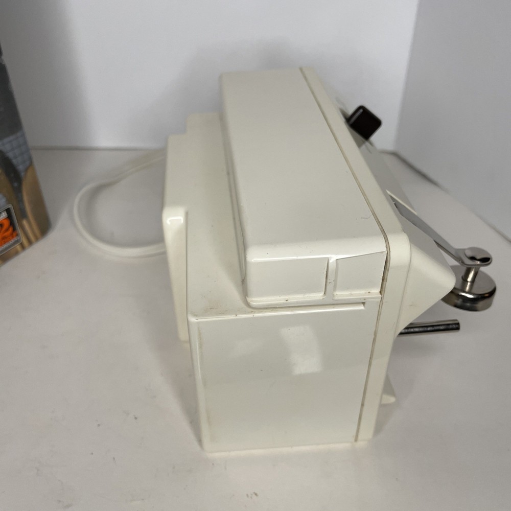 Black & Decker EC-60ALD Spacemaker Can Opener Mounting Bracket RV Camper Kitchen