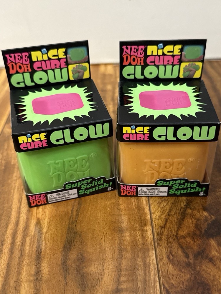 NeeDoh Nice Cube Glow - Orange And Green Bundle