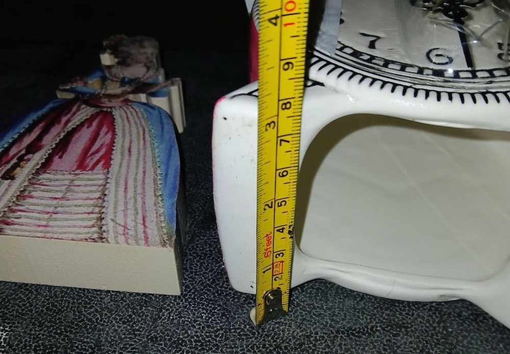 Ashland Pink and White Ceramic Clock One Size