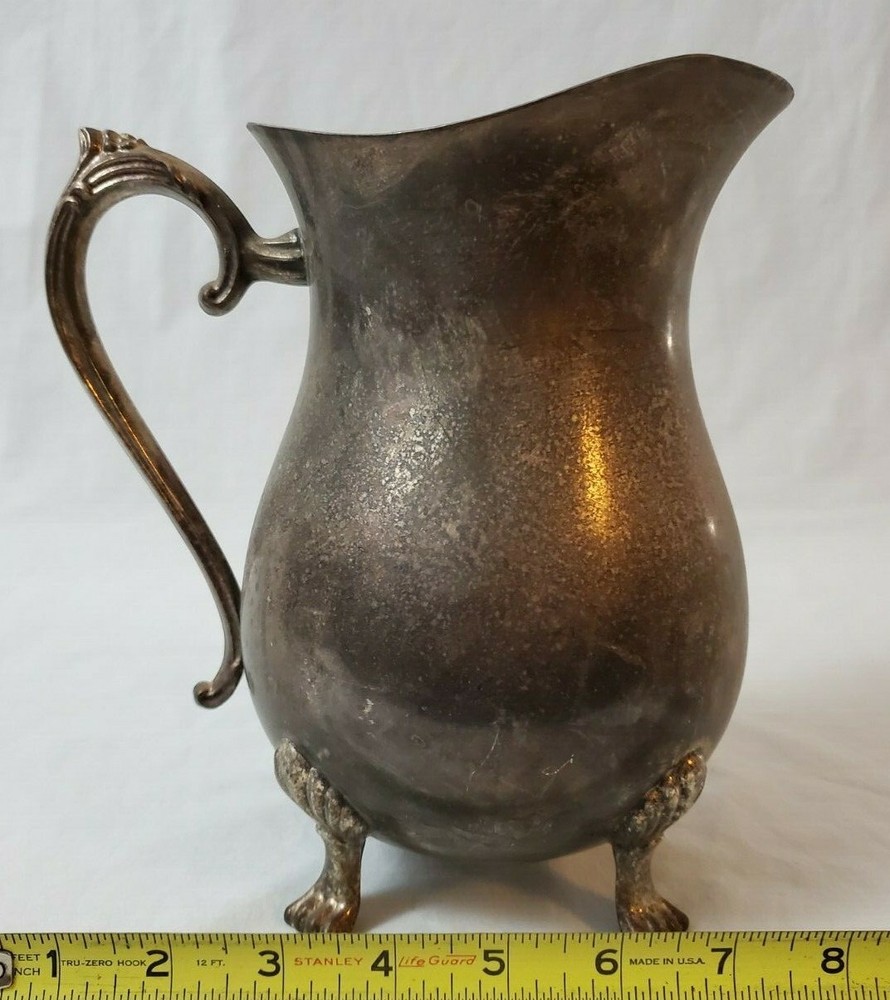 VINTAGE ~ Leonard Silver Plate Footed Water Pitcher with Ice Lip